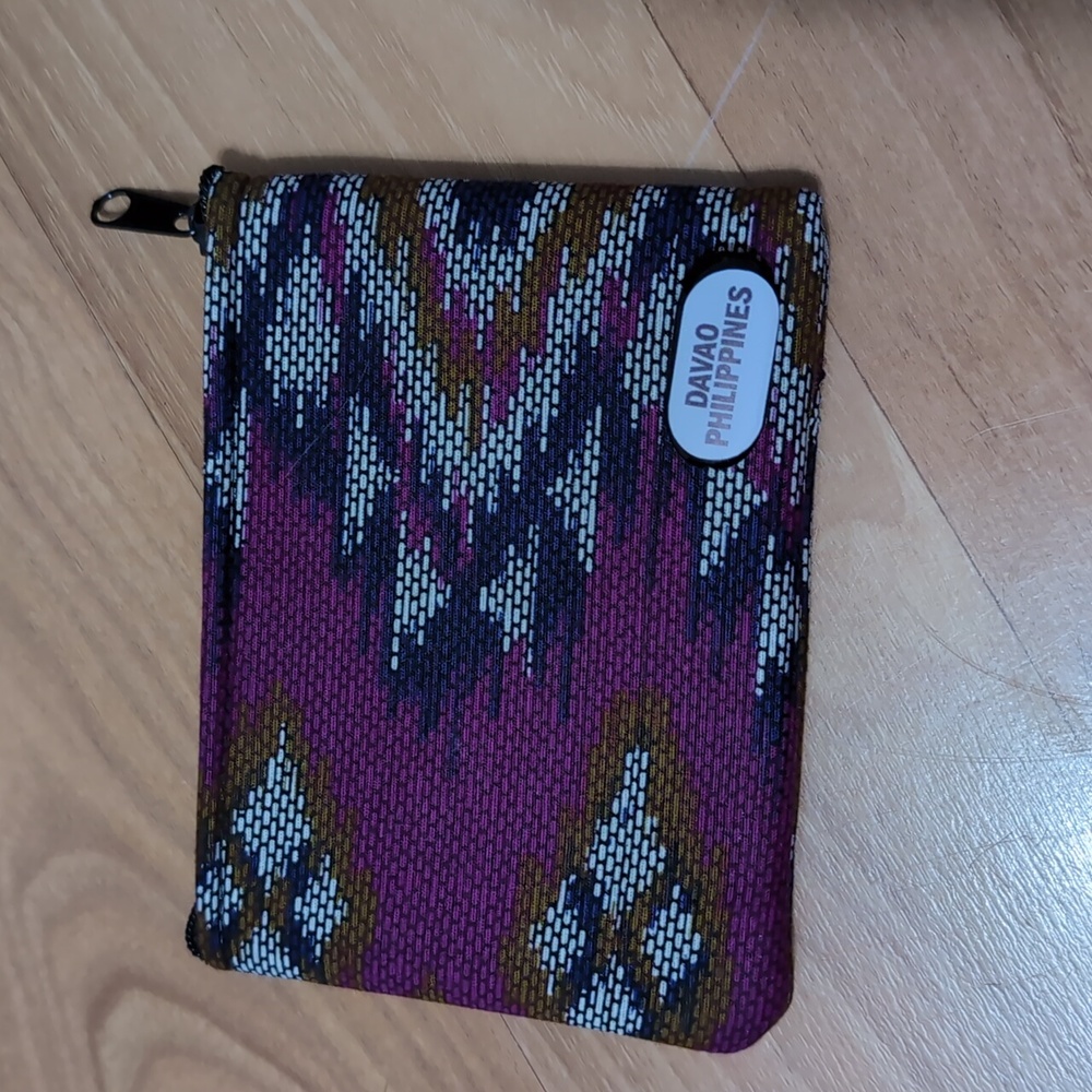 Nwot change purse